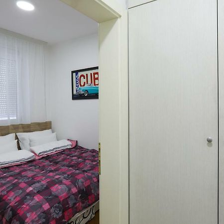 Apartment Promenada 35 Novi Sad Extérieur photo