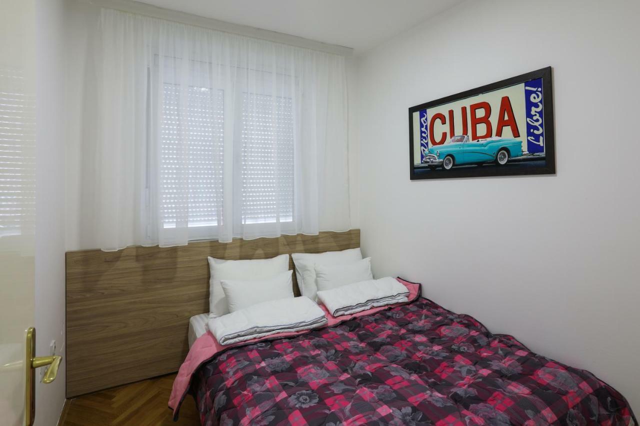 Apartment Promenada 35 Novi Sad Extérieur photo